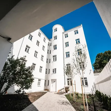 Bruninieku Street Apartment *