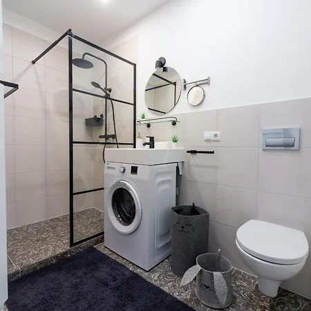 Bruninieku Street Apartment *